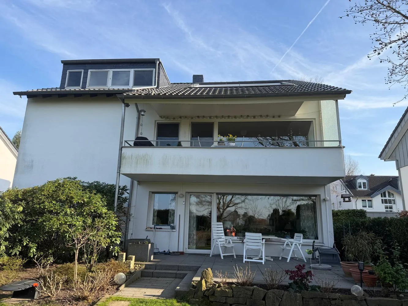 2 Zimmer Wohnung mit 77 m² in Düsseldorf – Bild 1