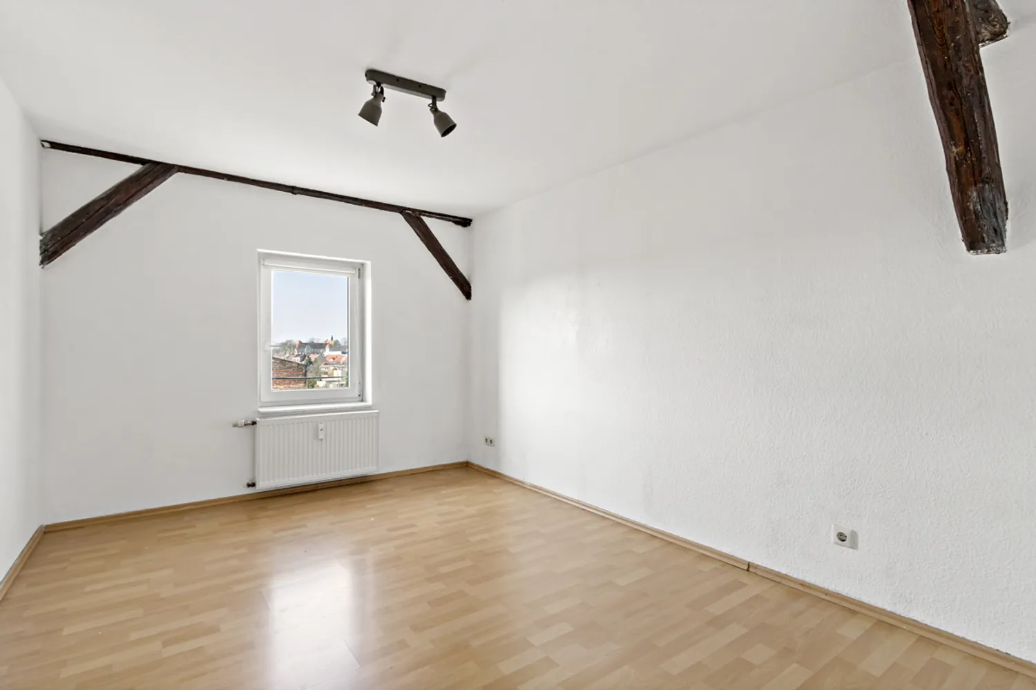3 Zimmer Wohnung mit 69 m² in Halle (Saale) – Bild 2