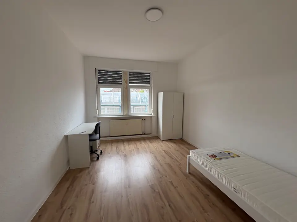 7 Zimmer Wohnung mit 130 m² in Mannheim – Bild 10