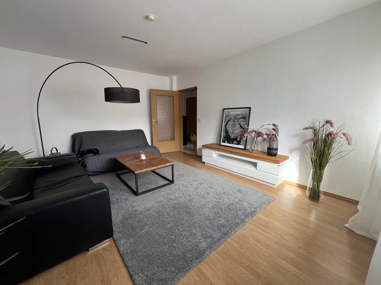 2 Zimmer Wohnung mit 60 m² in Saarbrücken – Bild 1