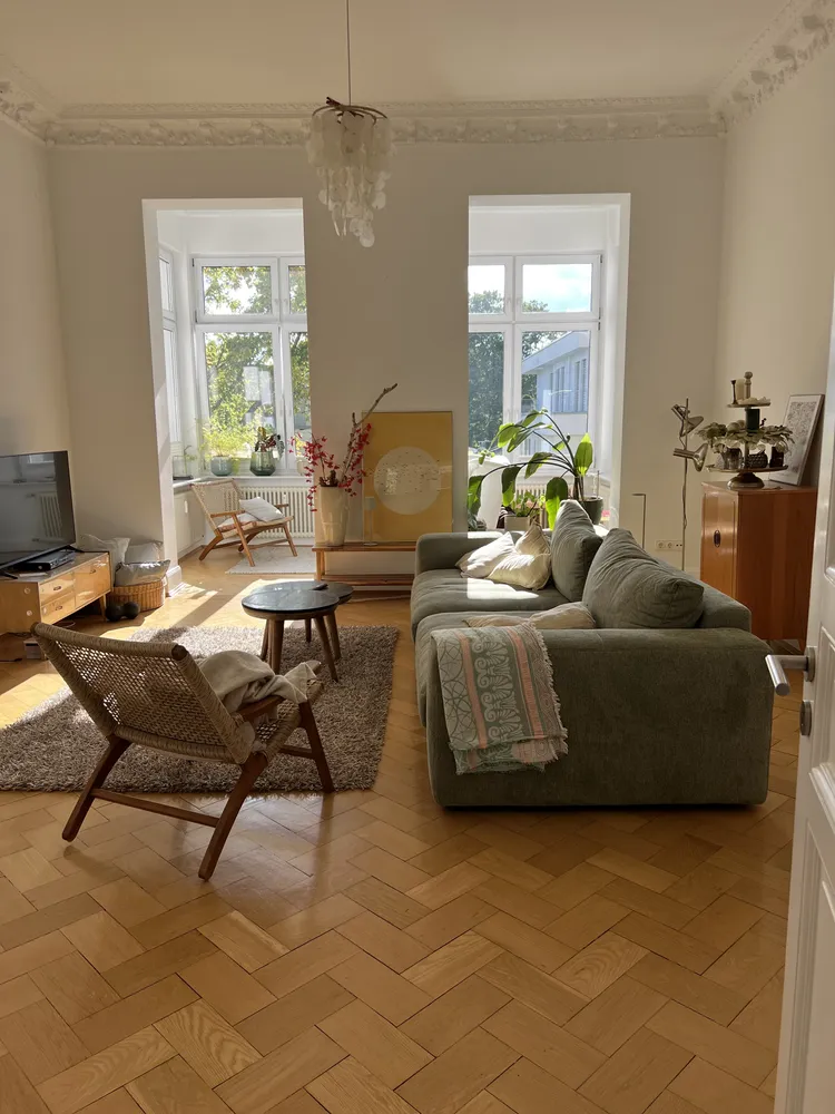 5 Zimmer Wohnung mit 200 m² in Wiesbaden – Bild 2