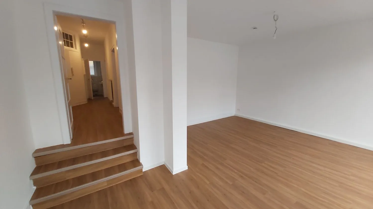 2 Zimmer Wohnung mit 75 m² in Stuttgart – Bild 5
