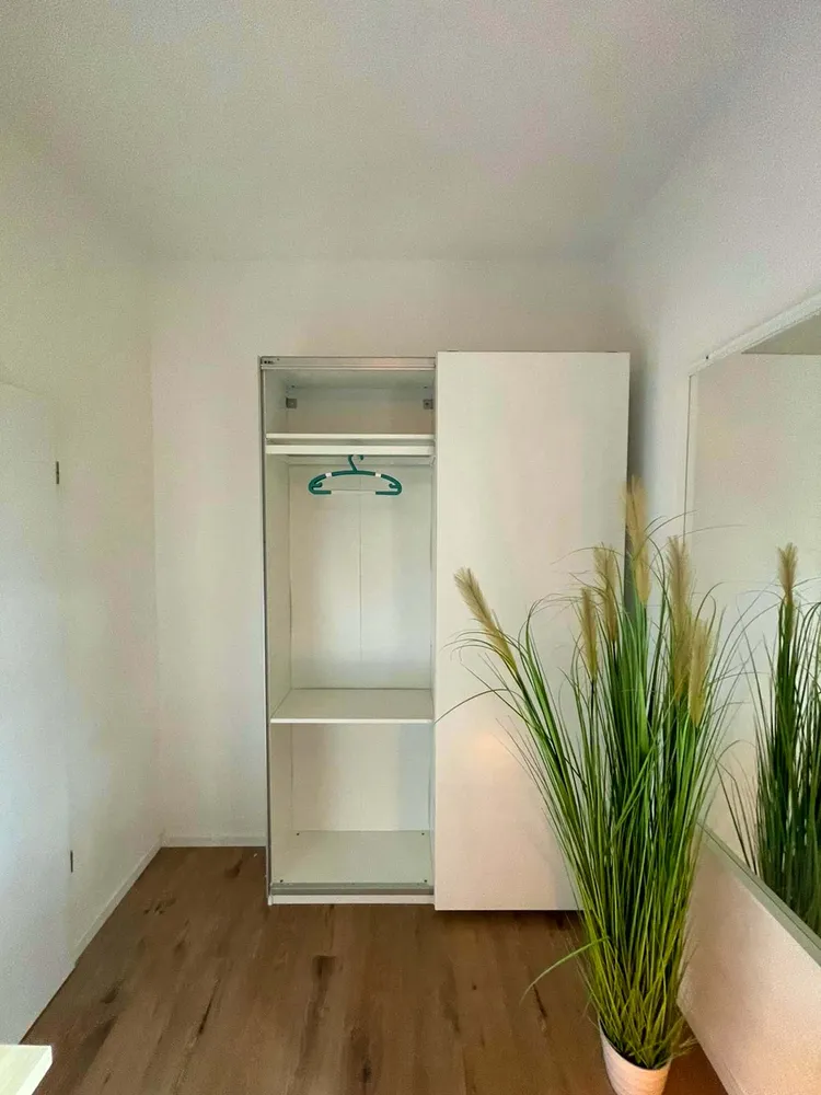 WG-Zimmer mit 13 m² in München – Bild 3