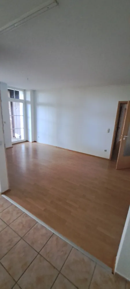 2 Zimmer Wohnung mit 56 m² in Magdeburg – Bild 2
