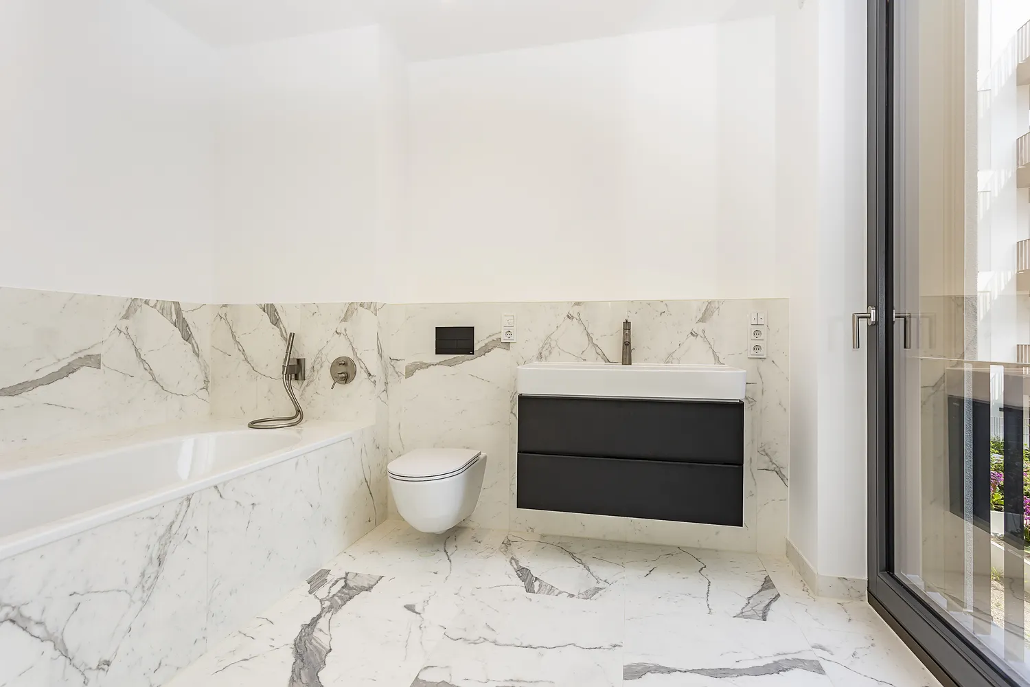5 Zimmer Wohnung mit 152 m² in Berlin – Bild 4