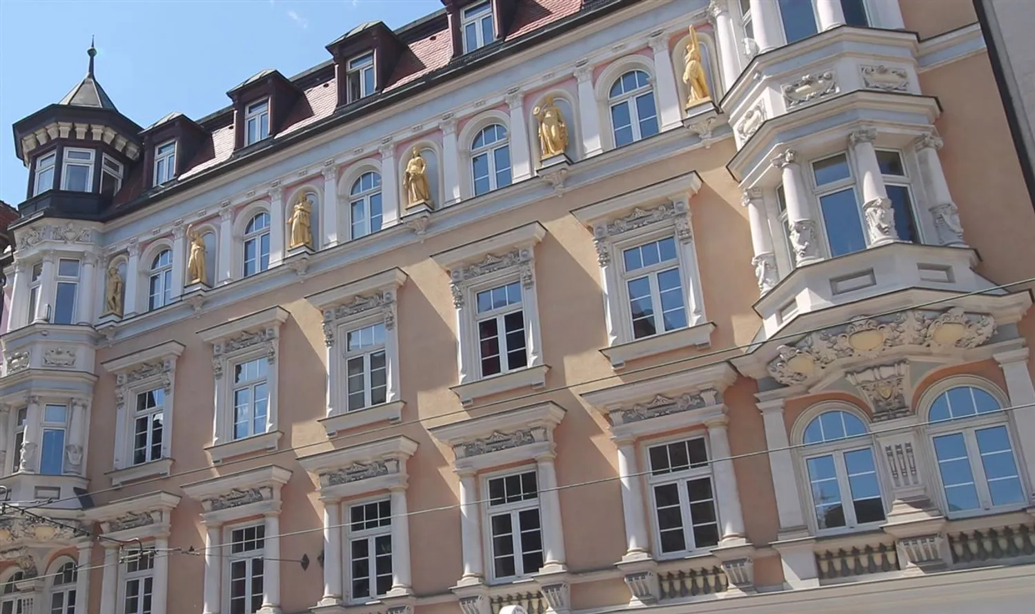 3 Zimmer Wohnung mit 63 m² in Halle (Saale) – Bild 1