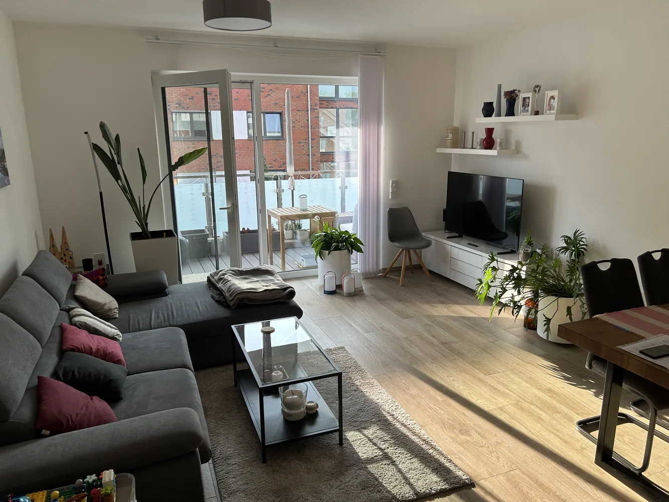 2 Zimmer Wohnung mit 77 m² in Düren – Bild 1