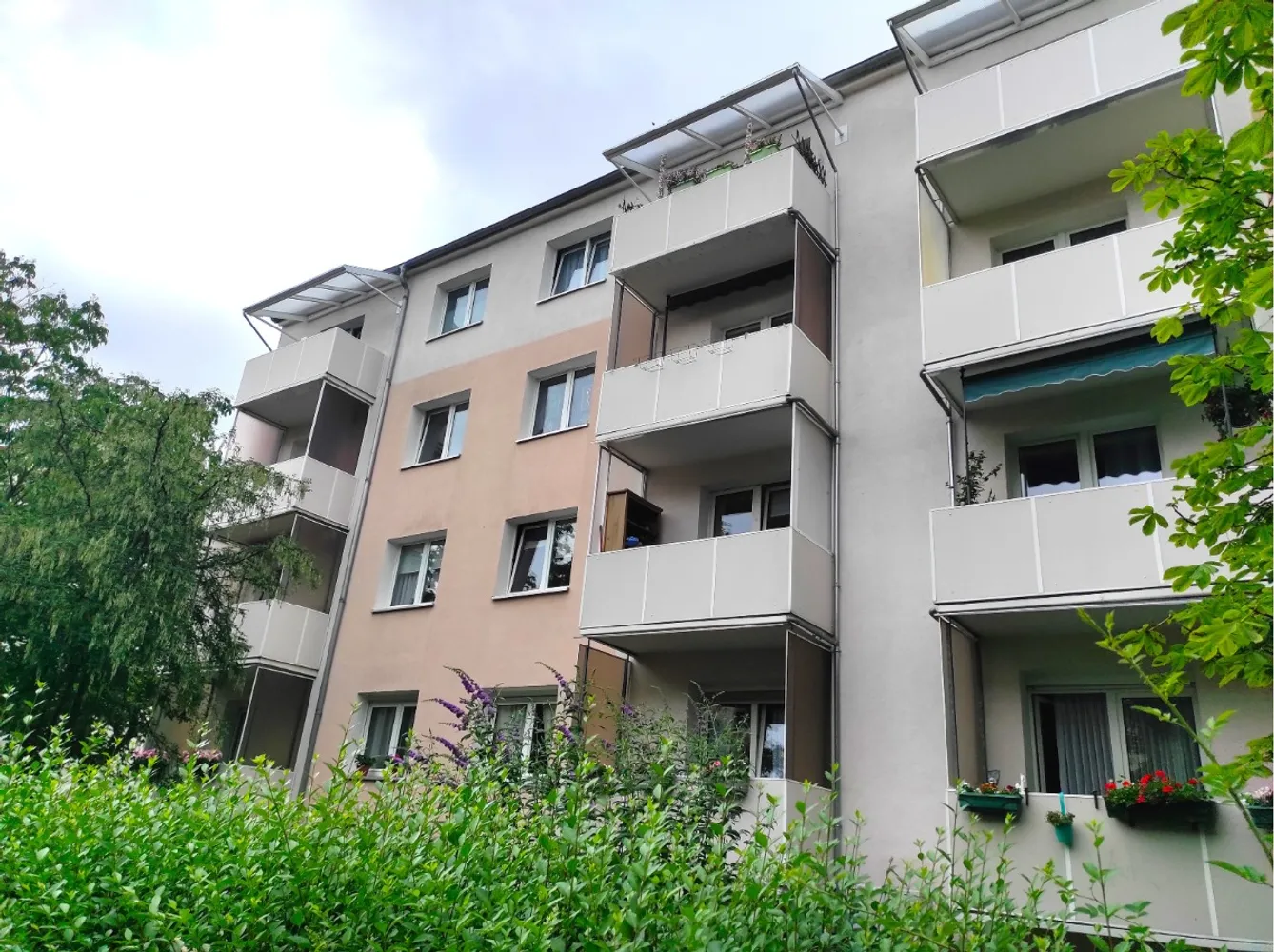2 room apartment with 58 m² in Halle (Saale) – Photo 1