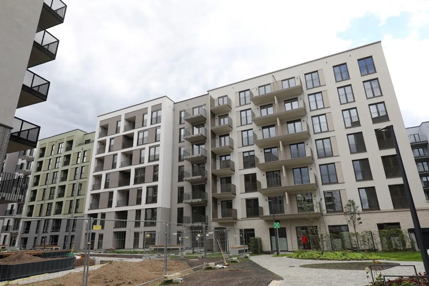 1 Zimmer Wohnung mit 44 m² in Frankfurt am Main – Bild 1