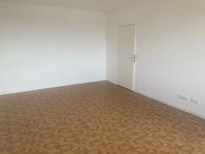 2 Zimmer Wohnung mit 74 m² in Berlin – Bild 6