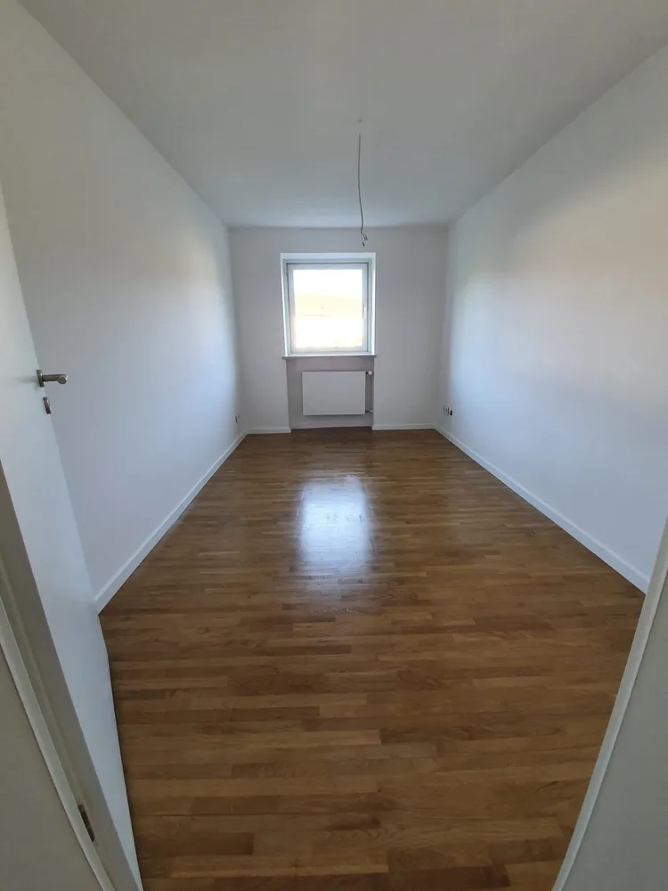 3 Zimmer Wohnung mit 71 m² in München – Bild 2