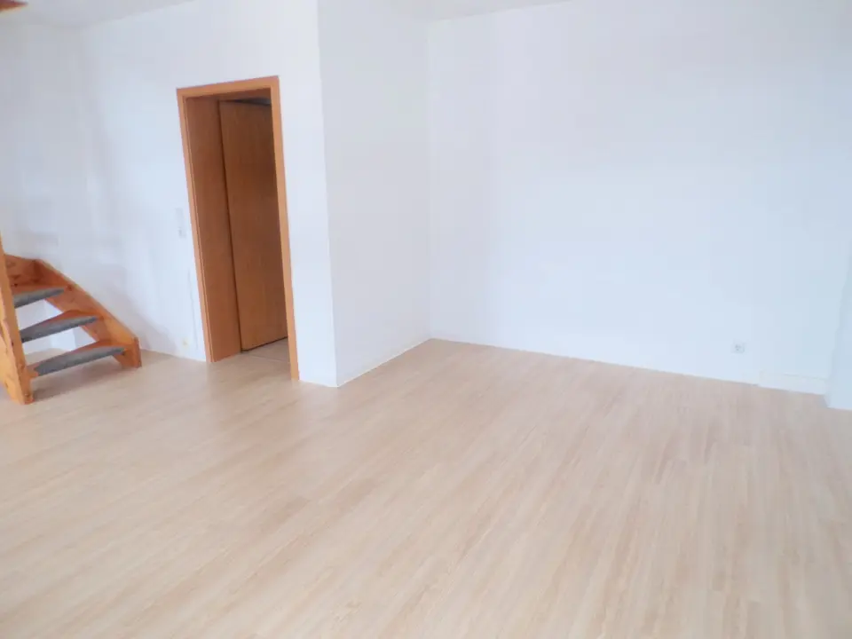 3 Zimmer Wohnung mit 90 m² in Werdau – Bild 5