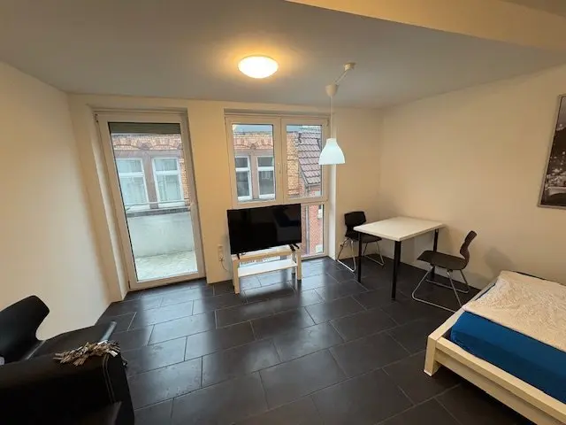 Studio mit 30 m² in Stuttgart – Bild 1
