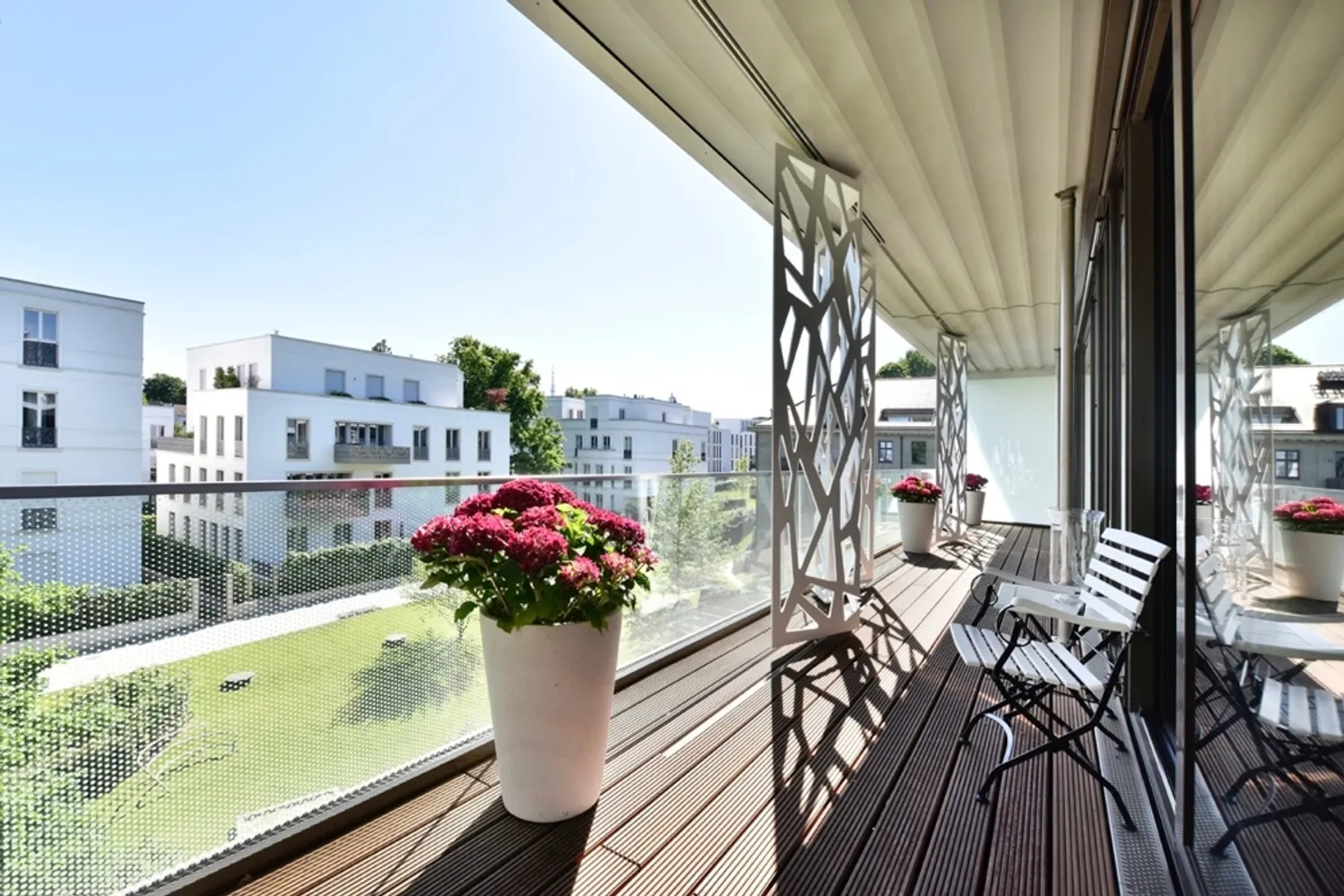 3 Zimmer Wohnung mit 228 m² in Hamburg – Bild 1