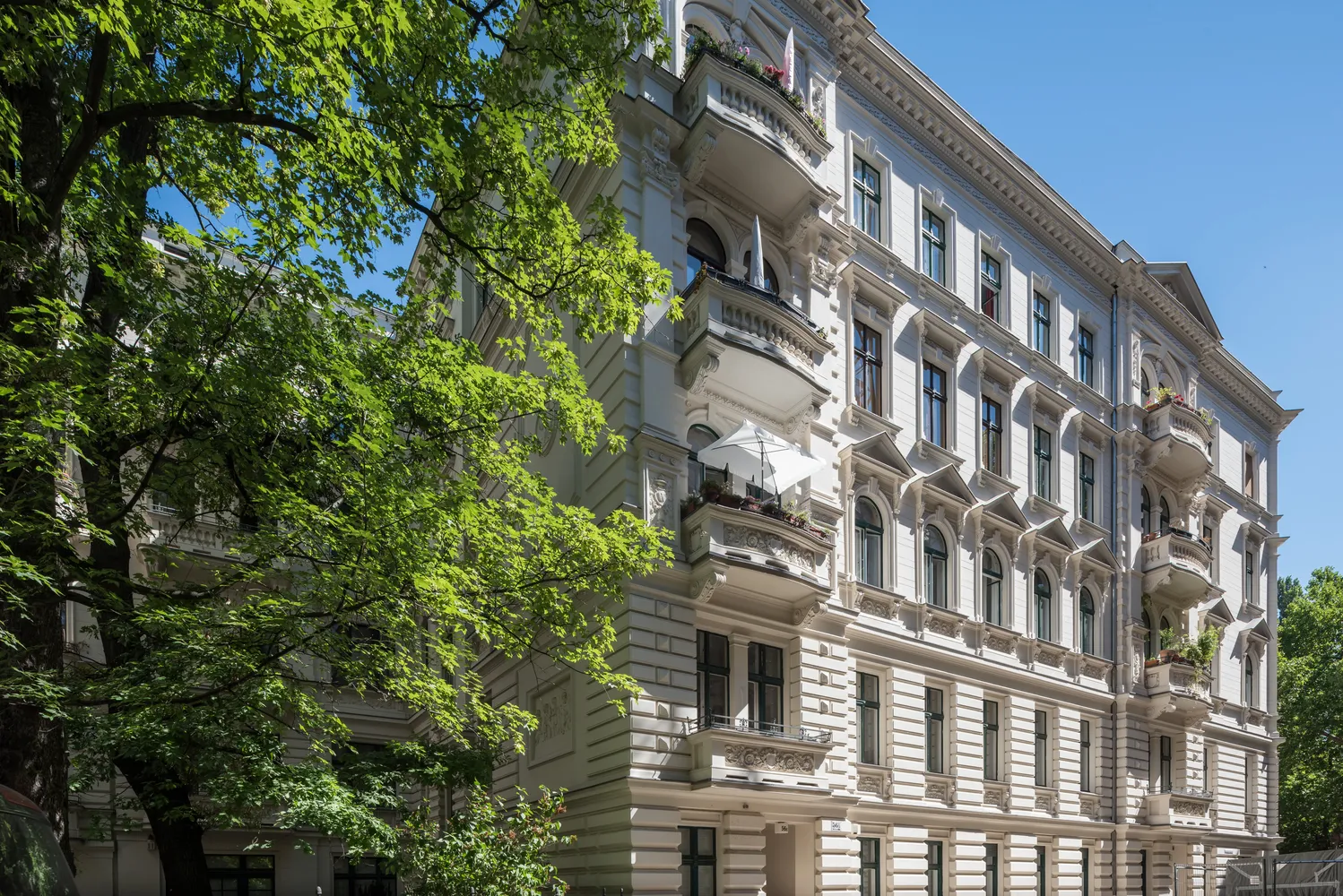 2 Zimmer Wohnung mit 79 m² in Berlin – Bild 2