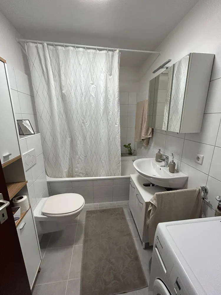2 Zimmer Wohnung mit 75 m² in Neuss – Bild 4