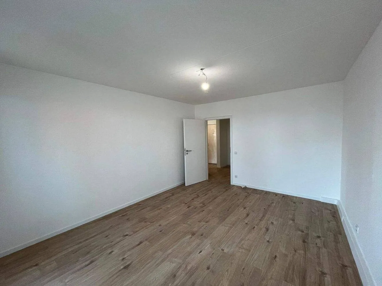 2 Zimmer Wohnung mit 66 m² in Köln – Bild 7