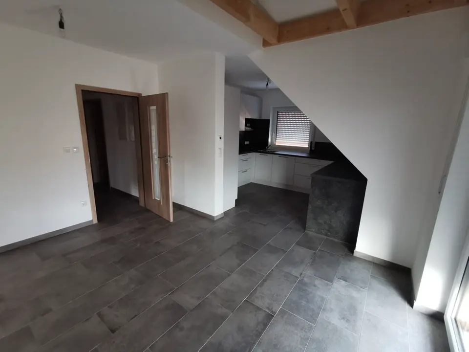 4 Zimmer Wohnung mit 100 m² in Schwabach – Bild 1