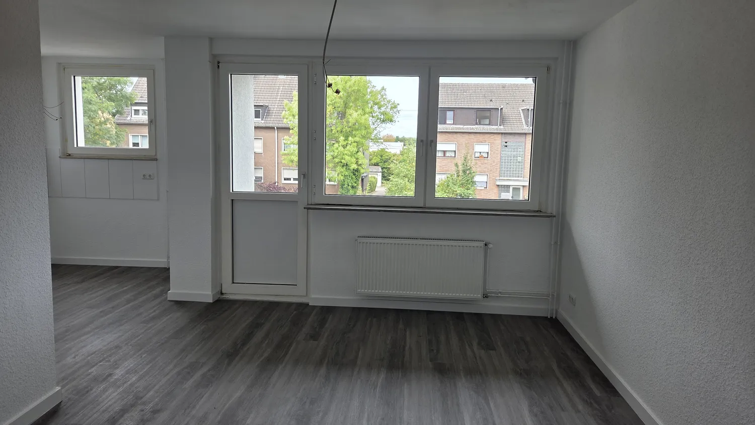 4 Zimmer Wohnung mit 70 m² in Duisburg – Bild 1