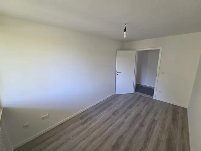 4 Zimmer Wohnung mit 80 m² in München – Bild 7