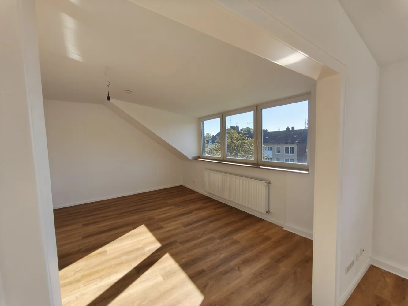 3 Zimmer Wohnung mit 106 m² in Düsseldorf – Bild 12