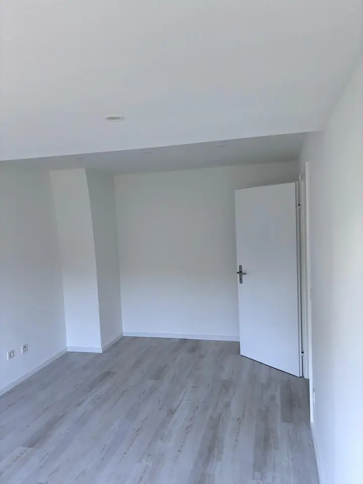 2 Zimmer Wohnung mit 87 m² in Siegburg – Bild 2