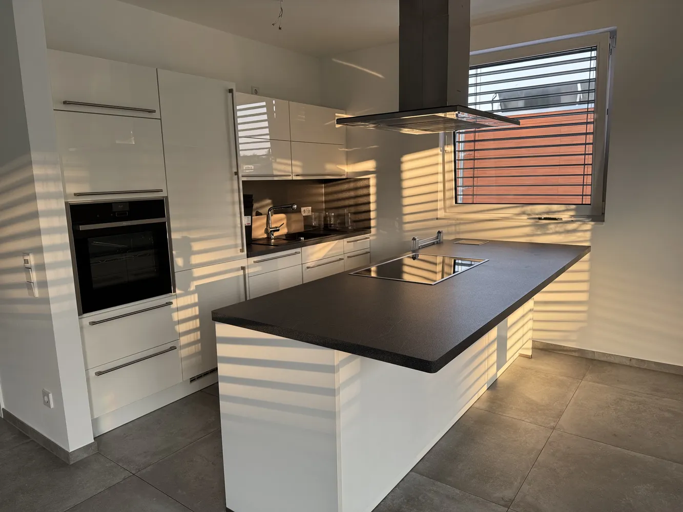 2 Zimmer Wohnung mit 76 m² in Köln – Bild 3