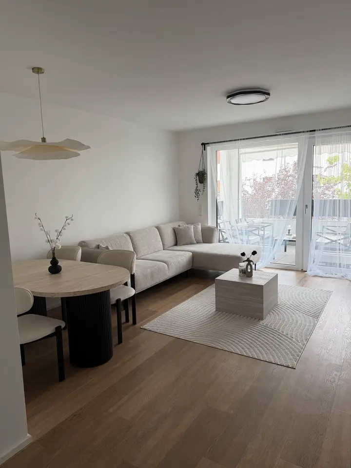 2 Zimmer Wohnung mit 70 m² in Düsseldorf – Bild 1
