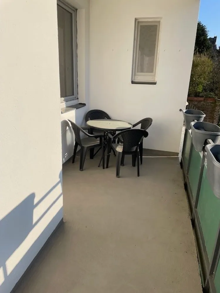 2 Zimmer Wohnung mit 72 m² in Düsseldorf – Bild 2