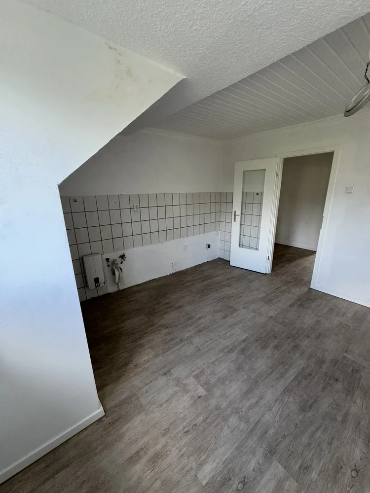 4 Zimmer Wohnung mit 72 m² in Duisburg – Bild 6