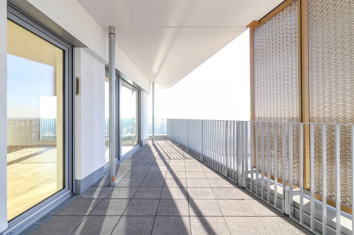 5 Zimmer Wohnung mit 188 m² in Frankfurt am Main – Bild 3