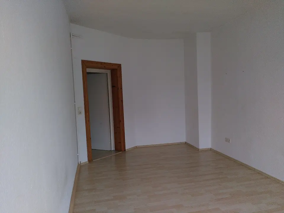 4 Zimmer Wohnung mit 90 m² in Halle (Saale) – Bild 8