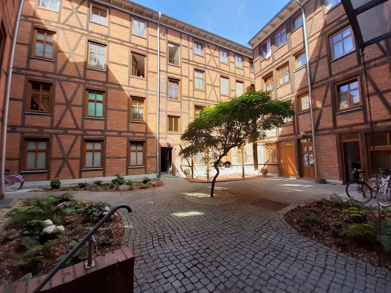 4 Zimmer Wohnung mit 71 m² in Magdeburg – Bild 2