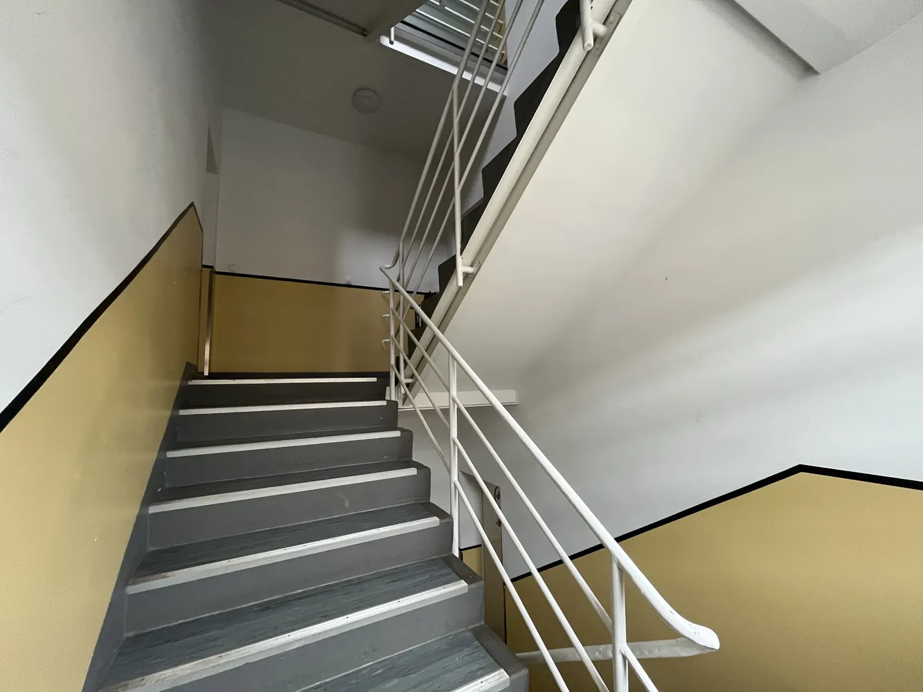 4 room apartment with 95 m² in Chemnitz – Photo 8