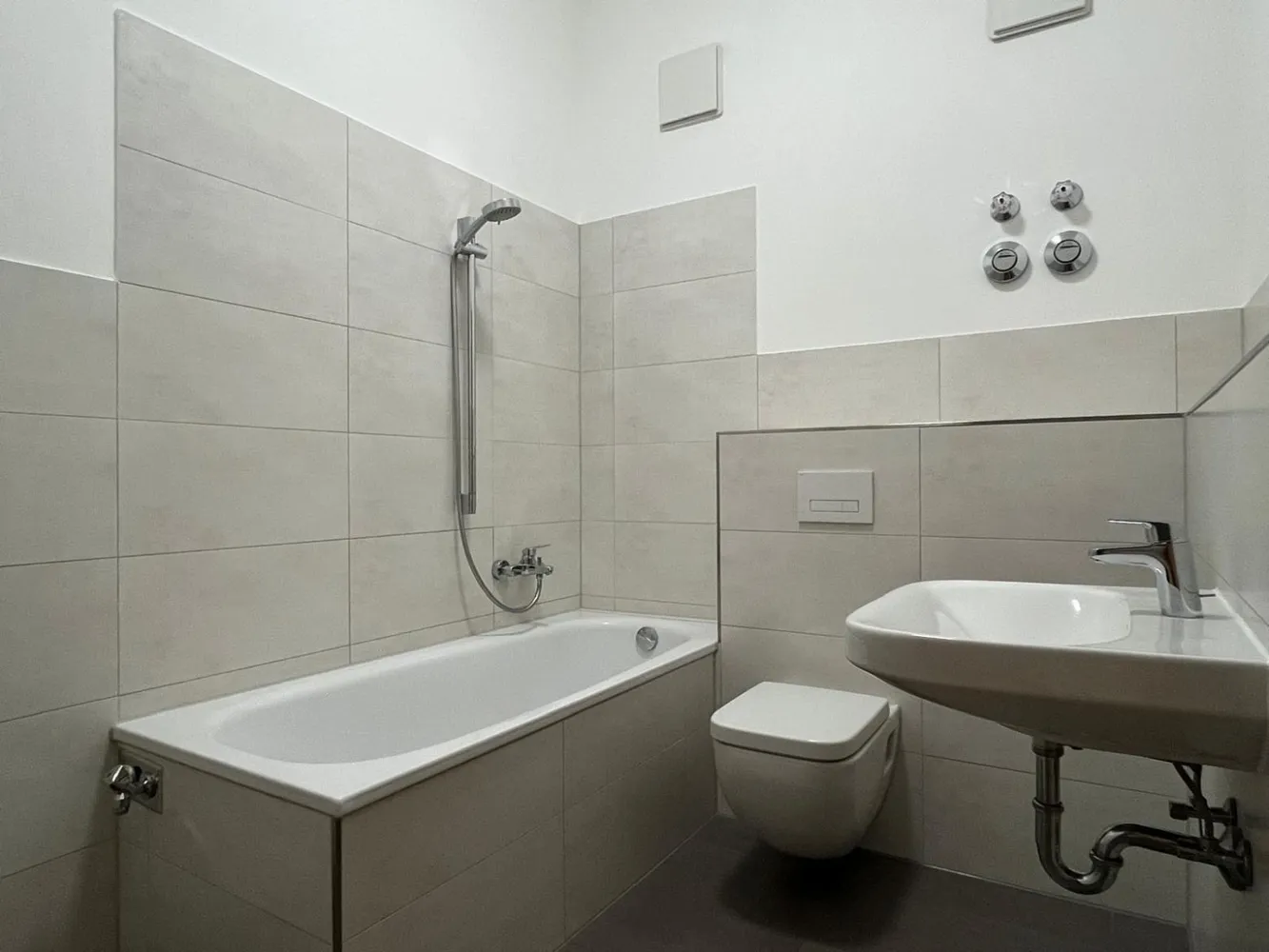 3 room apartment with 80 m² in Dresden – Photo 5