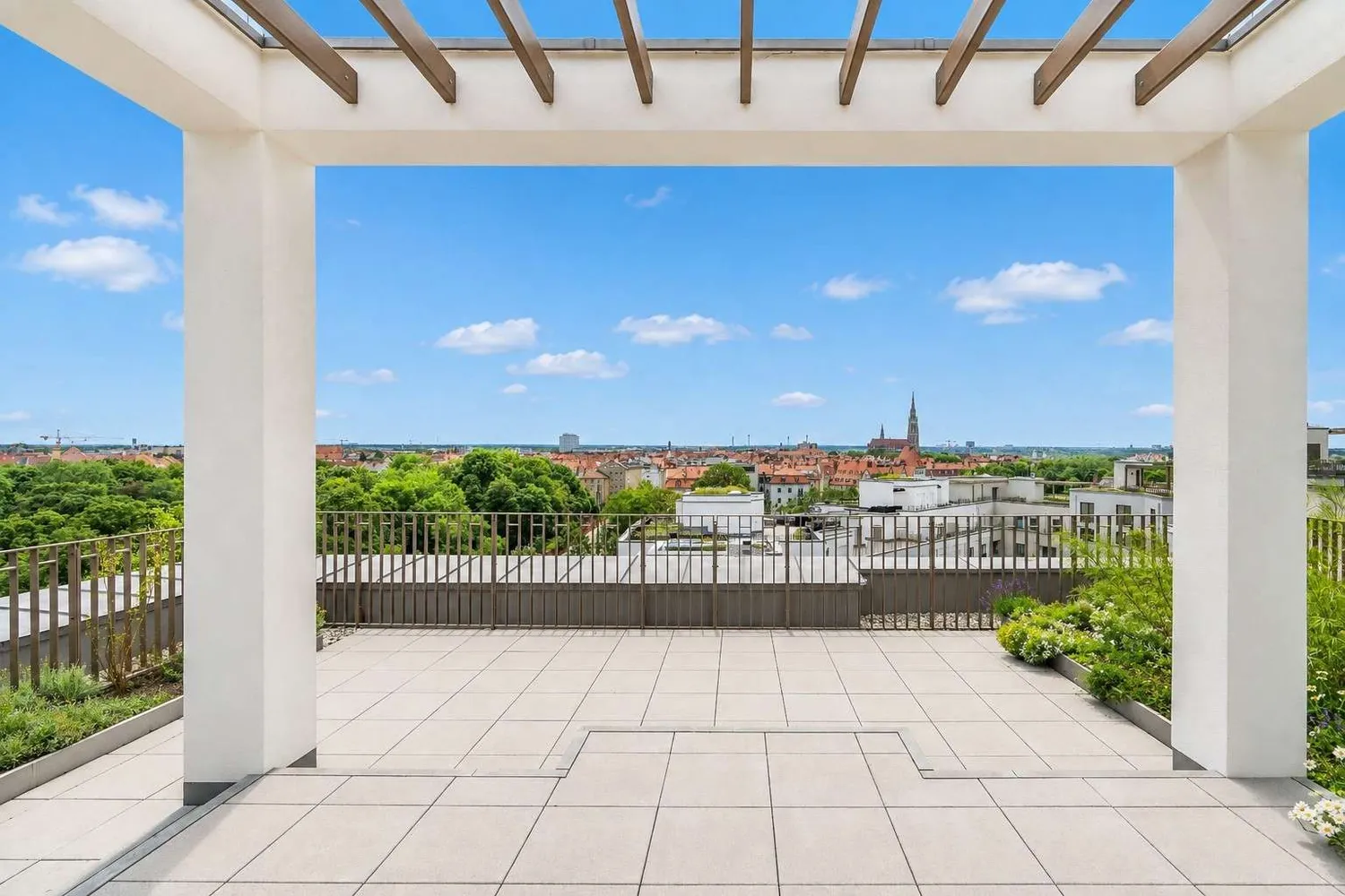 3 Zimmer Wohnung mit 131 m² in München – Bild 5