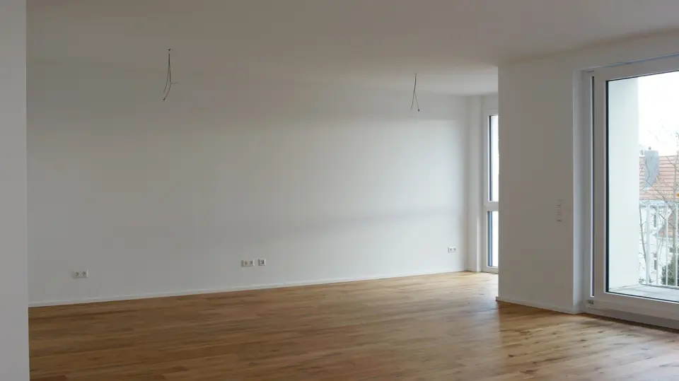 2 Zimmer Wohnung mit 83 m² in Stuttgart – Bild 4