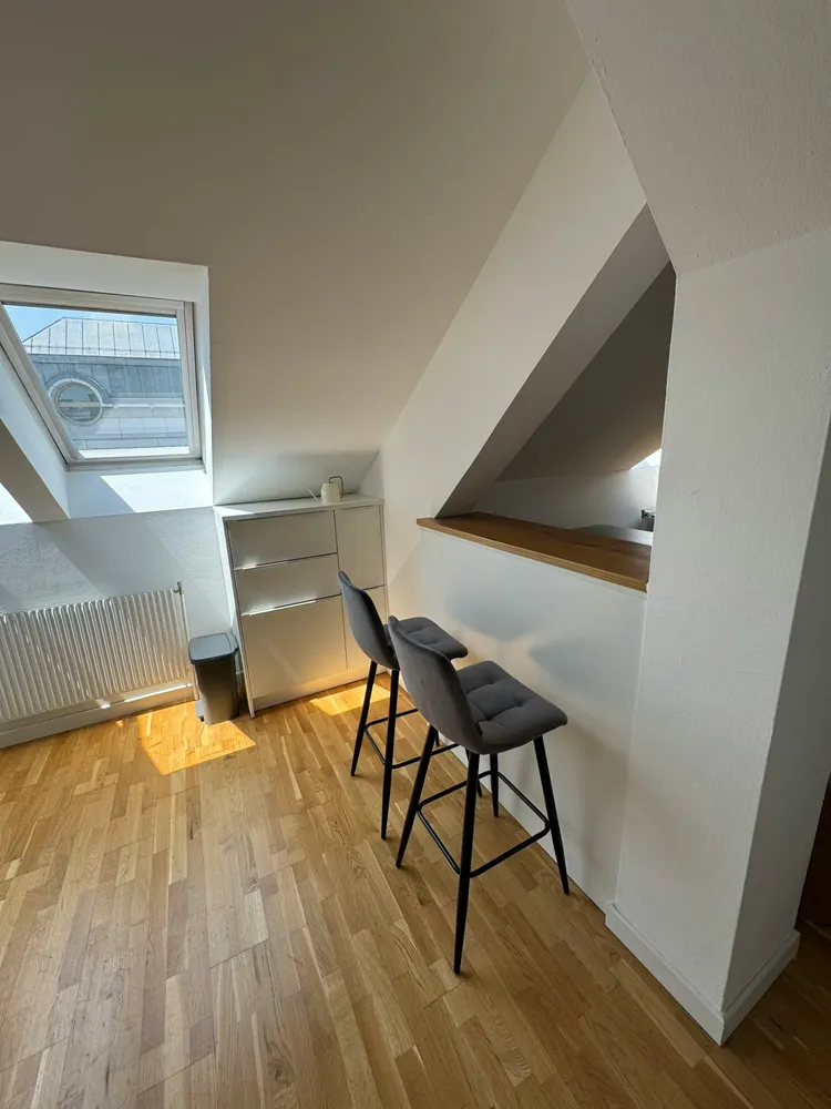 2 Zimmer Wohnung mit 57 m² in Kiel – Bild 2