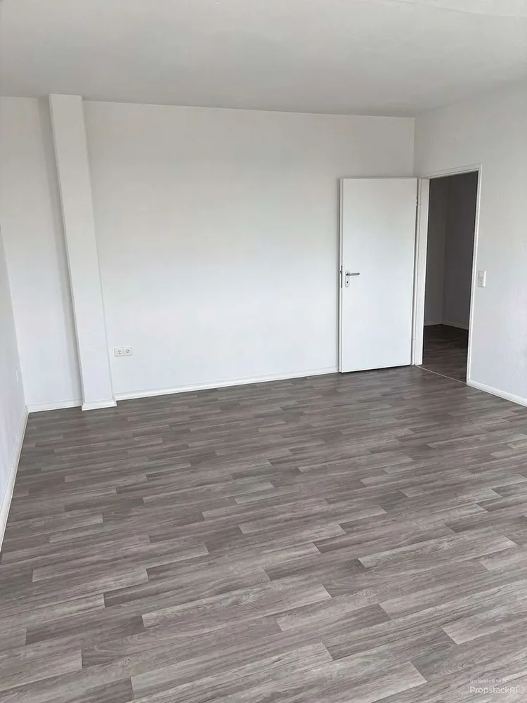 2 Zimmer Wohnung mit 70 m² in Magdeburg – Bild 4
