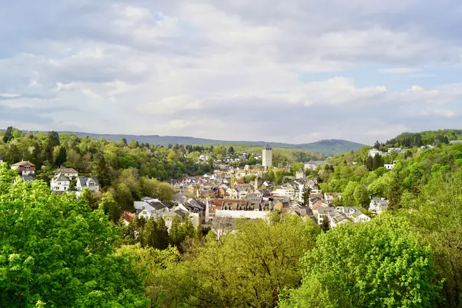 2 room apartment with 125 m² in Wiesbaden – Photo 7