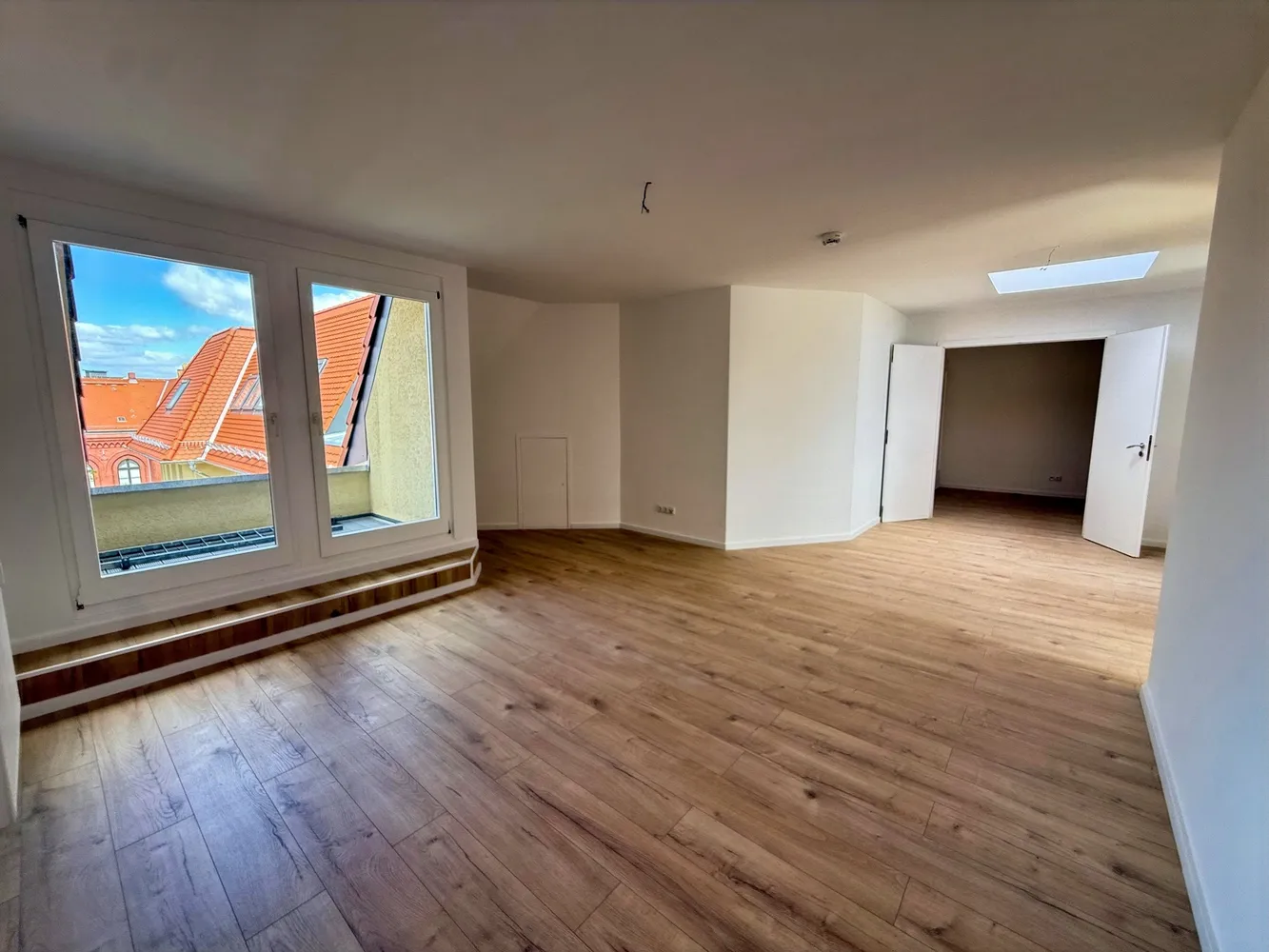 3 Zimmer Wohnung mit 90 m² in Magdeburg – Bild 2