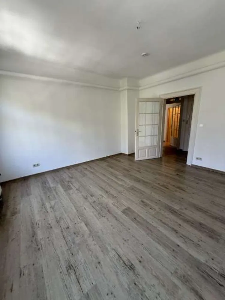 3 Zimmer Wohnung mit 77 m² in Wiesbaden – Bild 6