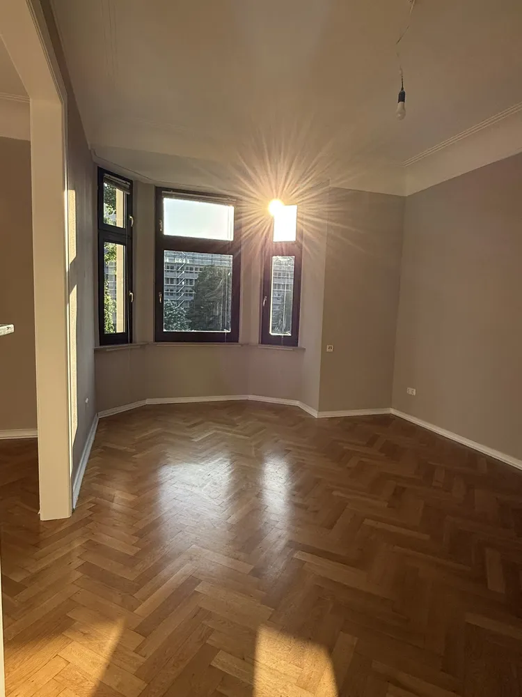 4 Zimmer Wohnung mit 113 m² in Düsseldorf – Bild 8