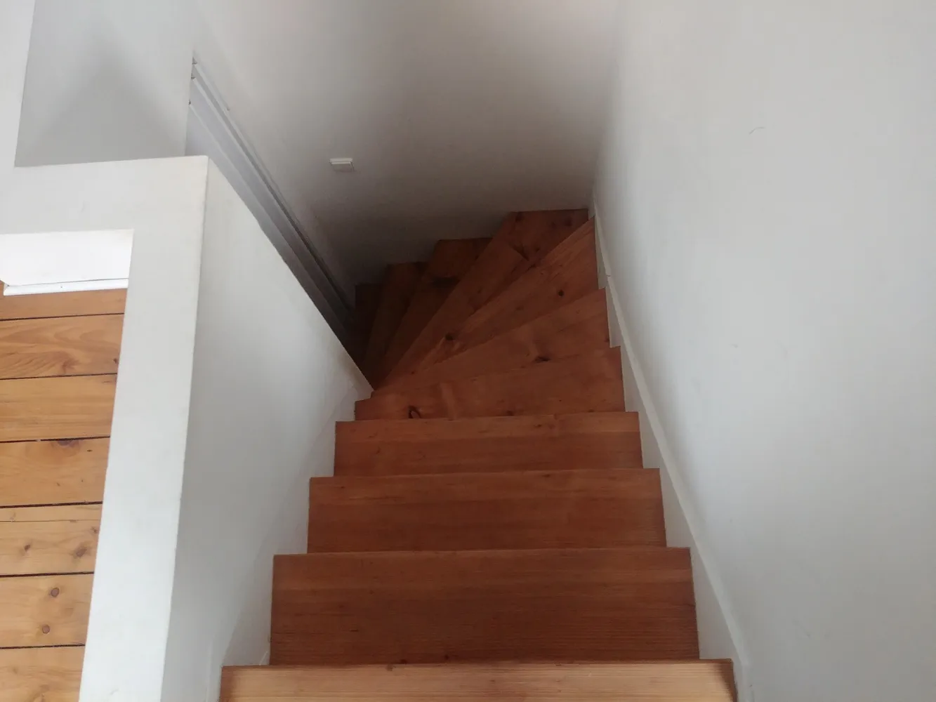 5 Zimmer Wohnung mit 100 m² in Karlsruhe – Bild 7