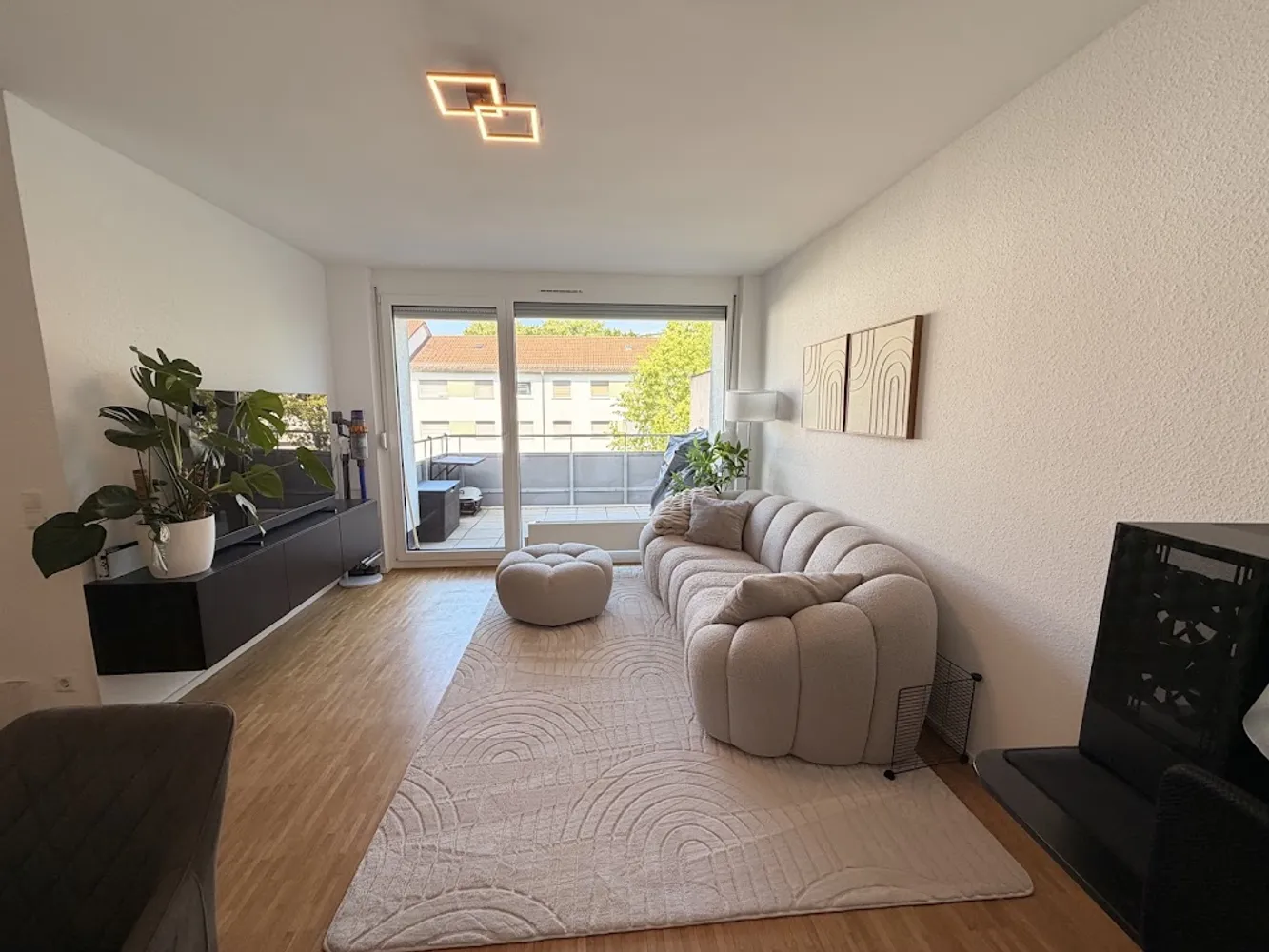 2 Zimmer Wohnung mit 58 m² in Stuttgart – Bild 1