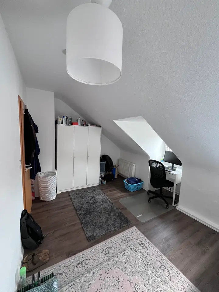Shared room with 75 m² in Stuttgart – Photo 5