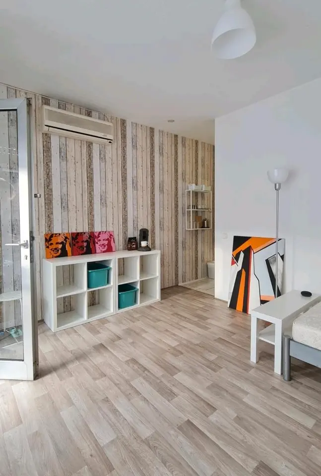 WG-Zimmer mit 50 m² in Düsseldorf – Bild 2