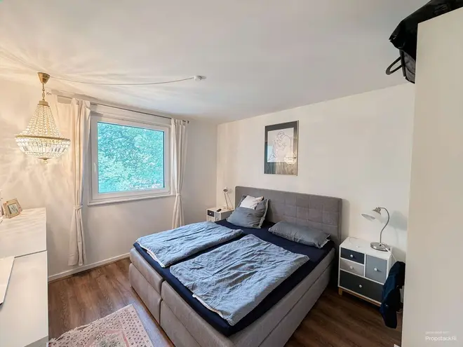 3 Zimmer Wohnung mit 80 m² in Hamburg – Bild 2