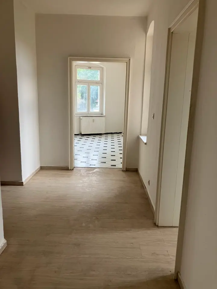 2 Zimmer Wohnung mit 100 m² in Zeitz – Bild 10