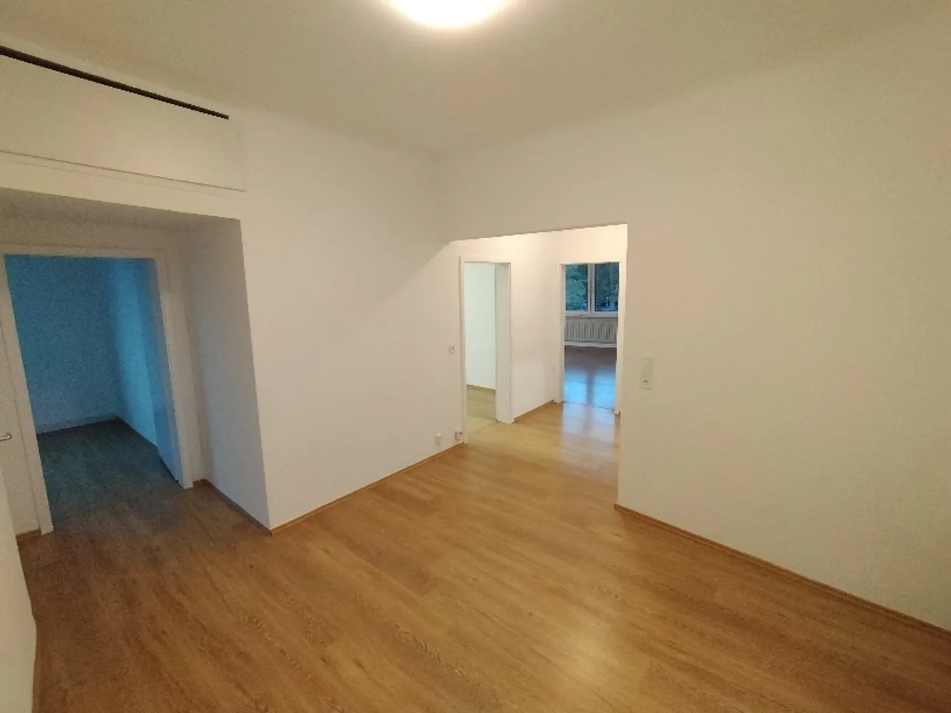 5 Zimmer Wohnung mit 118 m² in Stuttgart – Bild 8